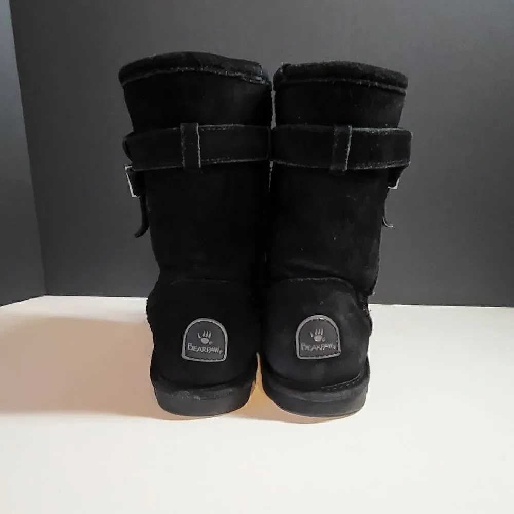 Bearpaw Short Black Boots